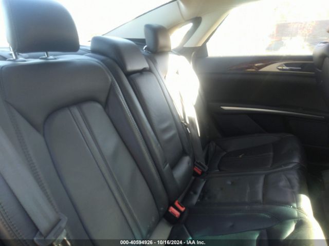 3LN6L2GK2ER827943 Lincoln MKZ