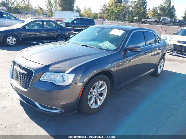 2C3CCAAG8GH252370 Chrysler 300 Limited