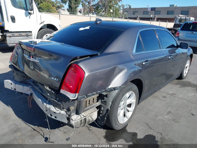Chrysler 300 Limited 2016 2C3CCAAG8GH252370 Image 4