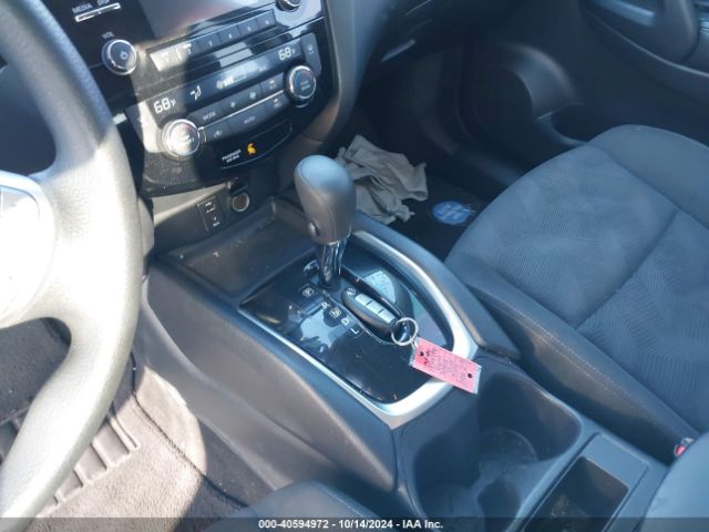 KNMAT2MV0GP702382 Nissan ROGUE SV