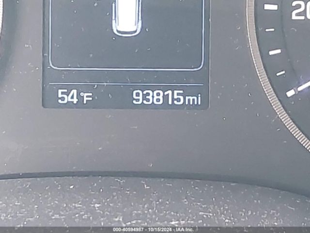 KM8J33A43GU069696 Hyundai TUCSON SE