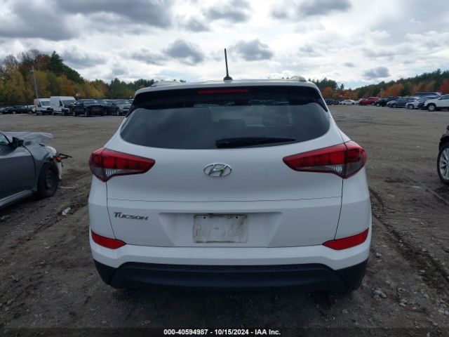 KM8J33A43GU069696 Hyundai TUCSON SE
