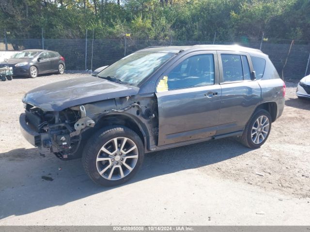1C4NJDEB4GD745888 Jeep Compass High Altitude Edition