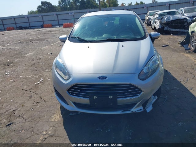 Ford FIESTA SE 2019 3FADP4EJ9KM156095 Image 12