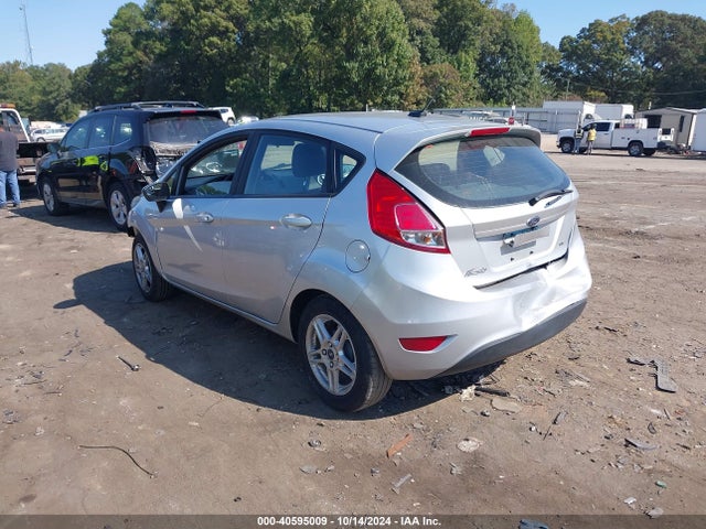Ford FIESTA SE 2019 3FADP4EJ9KM156095 Image 3