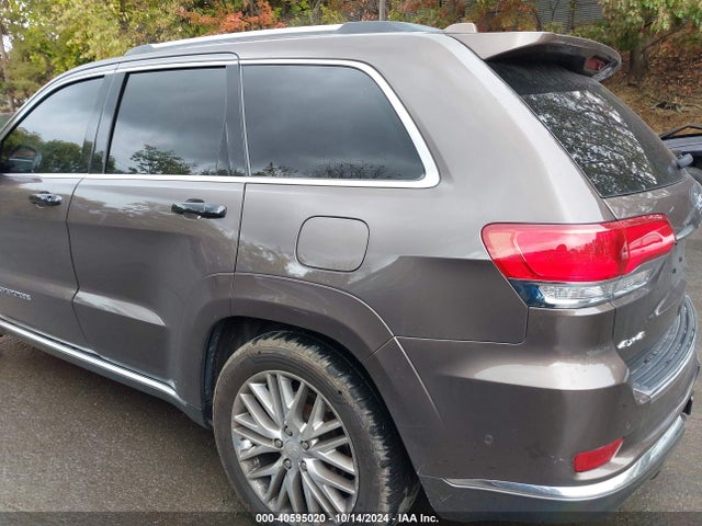 1C4RJFJG5JC241104 Jeep Grand Cherokee Summit 4x4