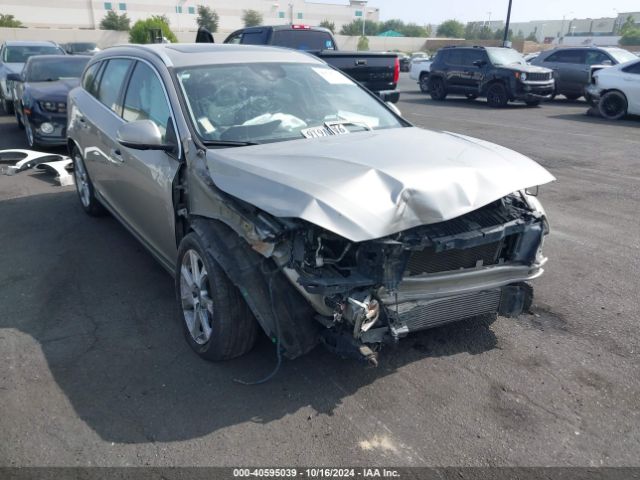 YV140MEKXG1300985 Volvo V60 T5 Drive-e Premier