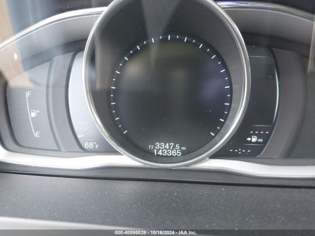 YV140MEKXG1300985 Volvo V60 T5 Drive-e Premier