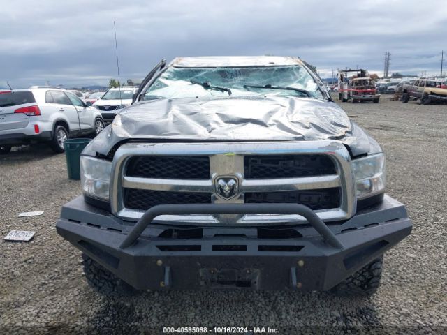 3C6UR5CL5HG753144 RAM 2500 Tradesman  4x4 6'4 Box