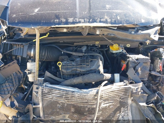2C4RC1HG0ER297712 Chrysler Town & Country S