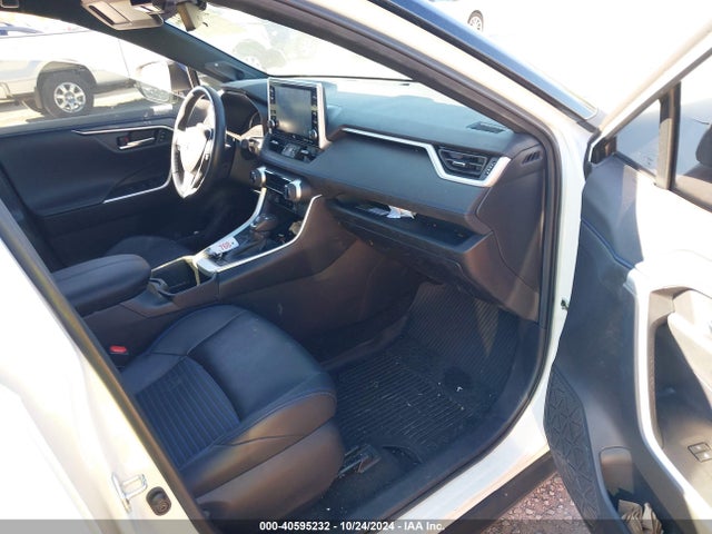 4T3E6RFV6NU079334 Toyota Rav4 Hybrid Xse