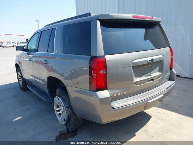 Chevrolet Tahoe Lt 2018 1GNSCBKC2JR225205 Image 3