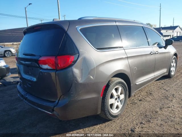 2C4RC1EG3HR570750 Chrysler Pacifica Touring-l Plus