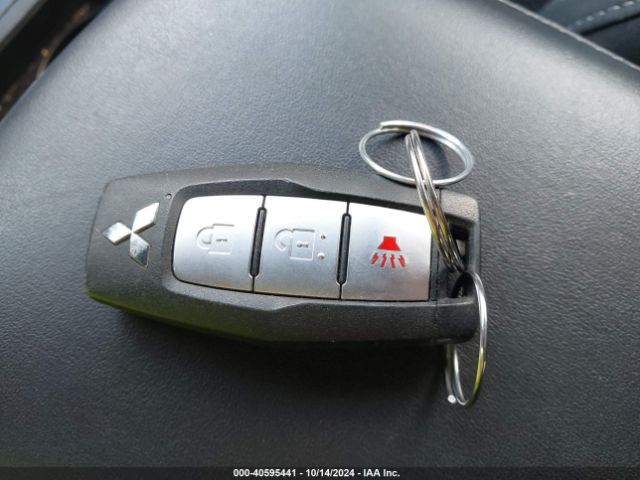 2022 MITSUBISHI OUTLANDER JA4J4TA88NZ007967 Photo 10