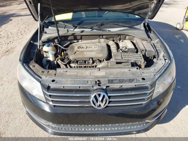 1VWAT7A39FC021284 Volkswagen Passat 1.8t Wolfsburg Edition