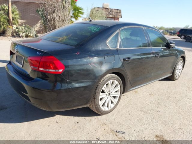 1VWAT7A39FC021284 Volkswagen Passat 1.8t Wolfsburg Edition