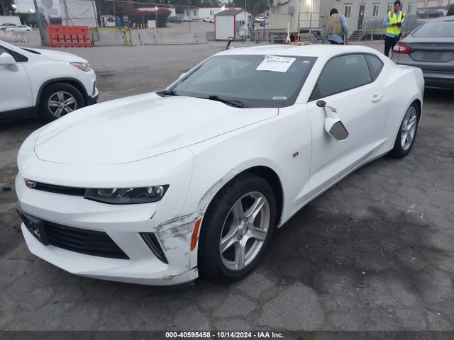 Chevrolet Camaro 1lt 2018 1G1FB1RX7J0187497 Image 2