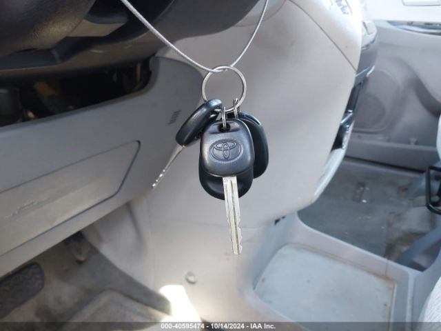 5TDKK3DC7ES510519 Toyota Sienna Le V6 8 Passenger