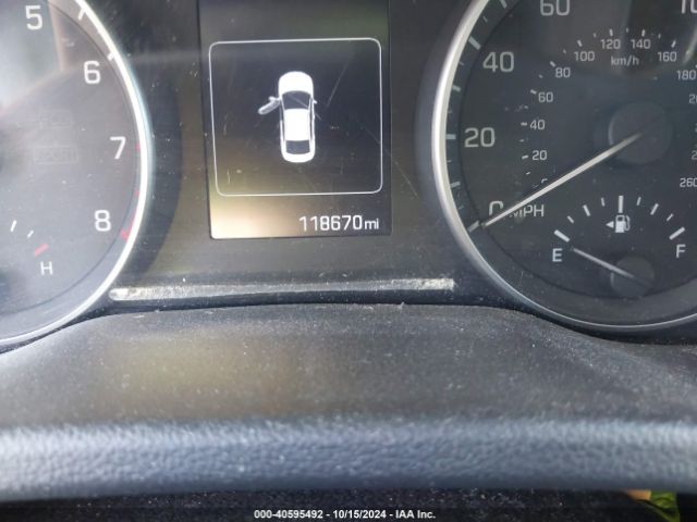 KMHD84LF2HU240734 Hyundai Elantra Value Edition