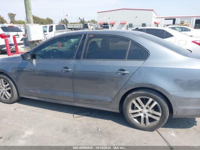 3VWLA7AJ2FM401398 Volkswagen Jetta 2.0l Tdi S