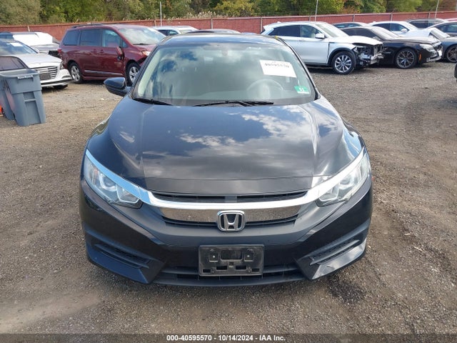 Honda Civic Lx 2018 2HGFC2F59JH561392 Image 13
