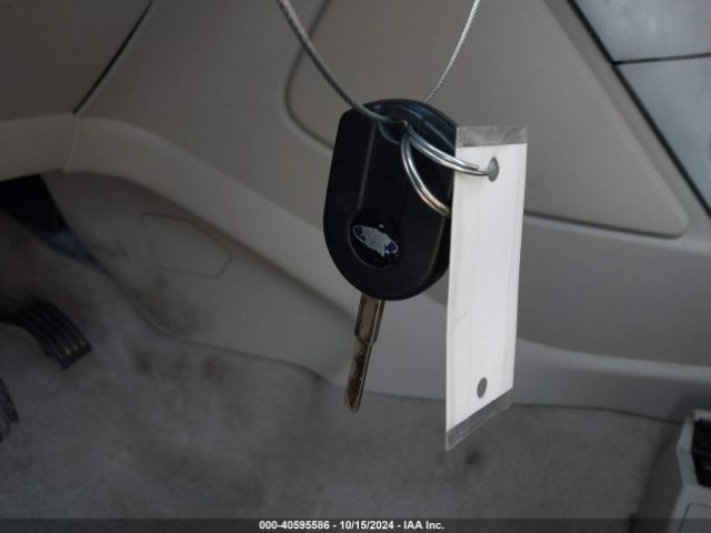 1FMCU9G98EUD33178 Ford ESCAPE SE