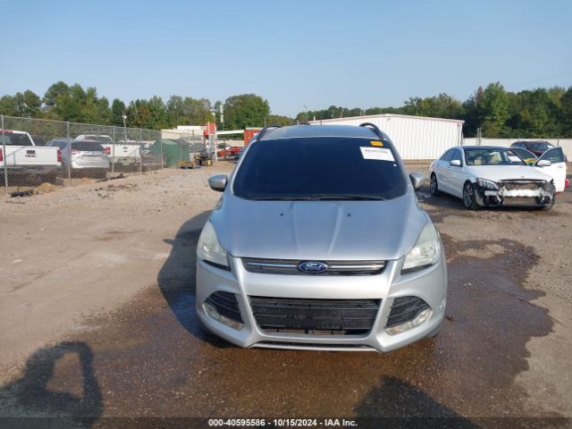 1FMCU9G98EUD33178 Ford ESCAPE SE