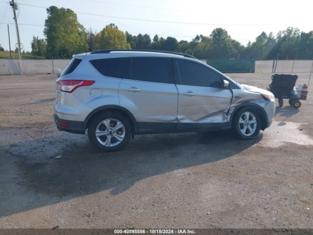 1FMCU9G98EUD33178 Ford ESCAPE SE