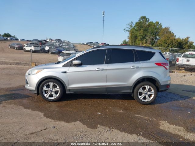 1FMCU9G98EUD33178 Ford ESCAPE SE