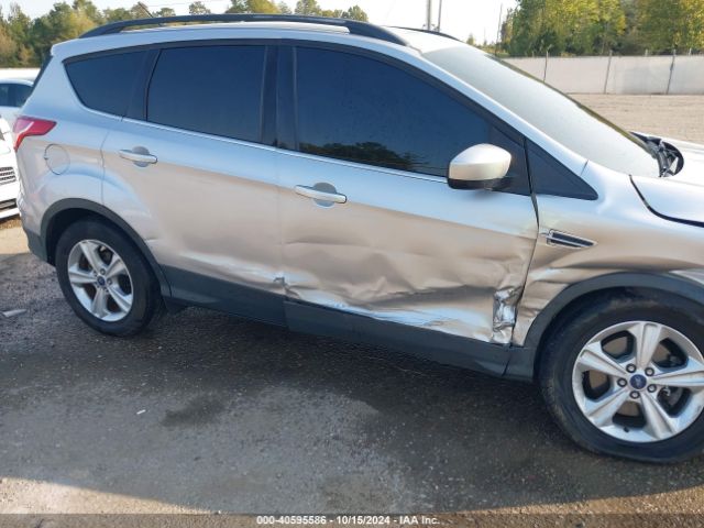 1FMCU9G98EUD33178 Ford ESCAPE SE