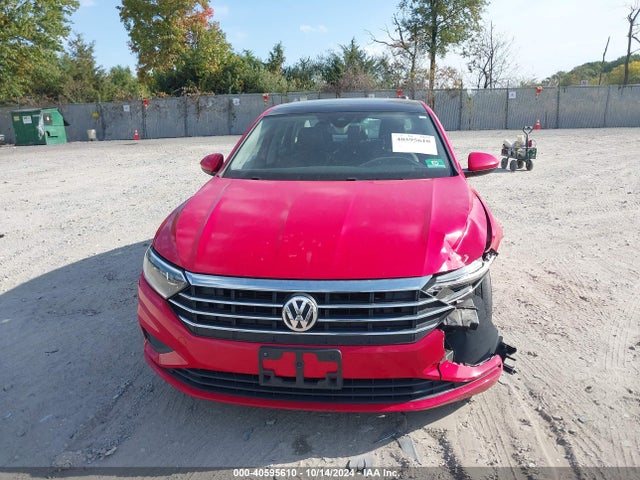 3VWE57BU2KM071231 Volkswagen Jetta 1.4t Sel
