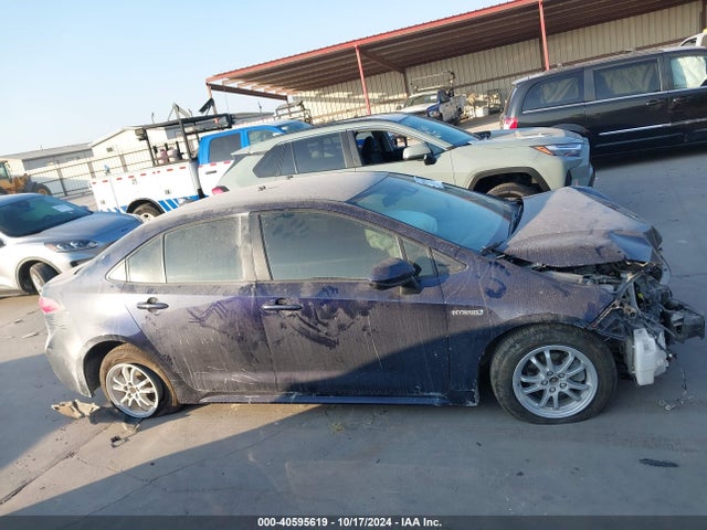 Toyota Corolla Hybrid Le 2021 JTDEAMDE6MJ008801 Image 14