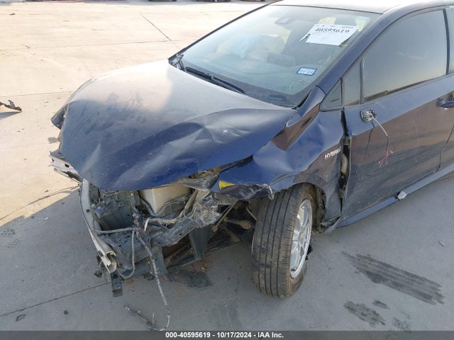 Toyota Corolla Hybrid Le 2021 JTDEAMDE6MJ008801 Image 6