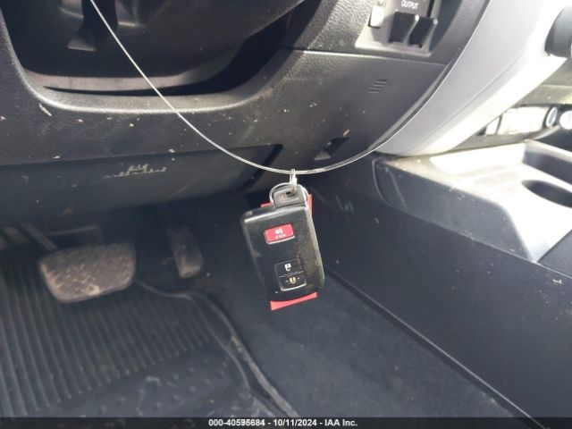 5TFDY5F13LX914536 Toyota Tundra Sr5