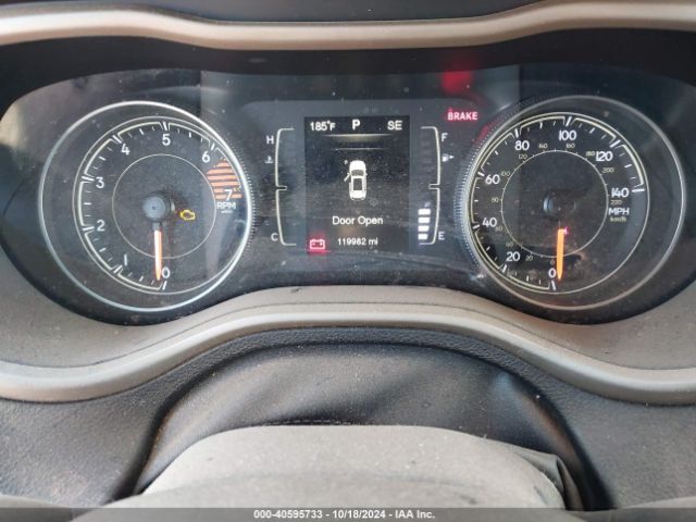 1C4PJMAB3GW205564 Jeep Cherokee Sport