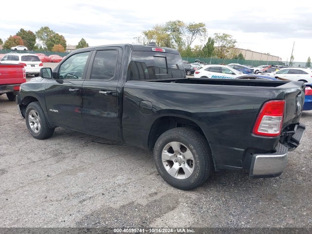 1C6RRFBG2LN411067 RAM 1500 Big Horn  4x4 6'4 Box
