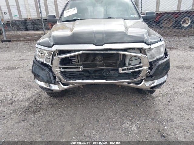 1C6RRFBG2LN411067 RAM 1500 Big Horn  4x4 6'4 Box