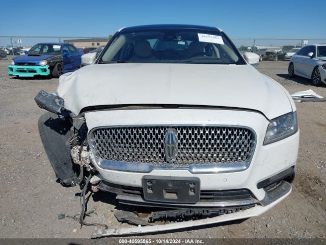 1LN6L9RP5K5600195 Lincoln Continental Reserve