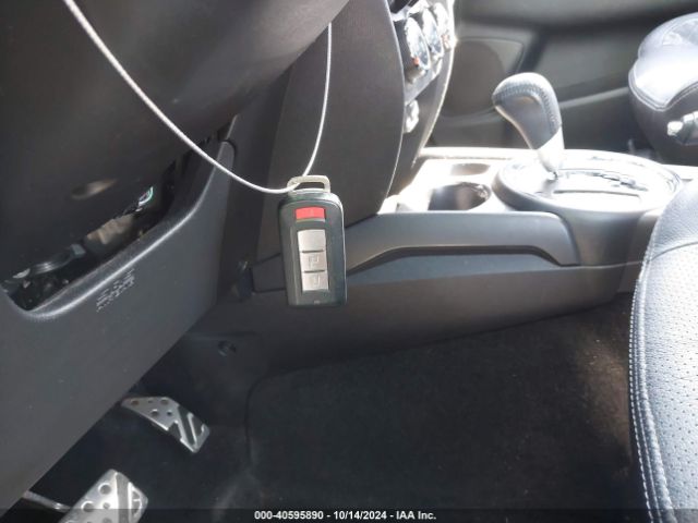 JA4AP4AWXHZ016587 Mitsubishi Outlander Sport 2.4 Sel