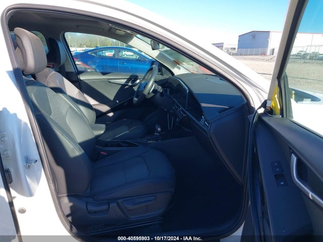 KNDCR3LE5P5033682 KIA Niro Ex Touring