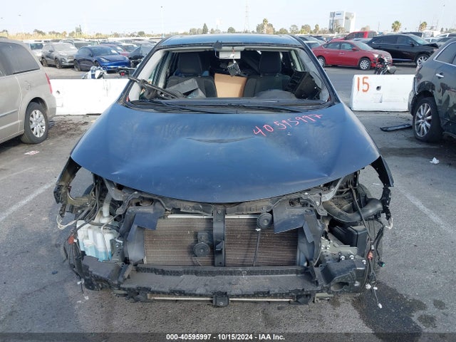 Toyota Rav4 Xle 2018 2T3WFREV1JW511358 Image 13
