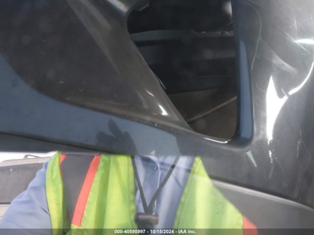 2018 TOYOTA RAV4 2T3WFREV1JW511358 Photo 7
