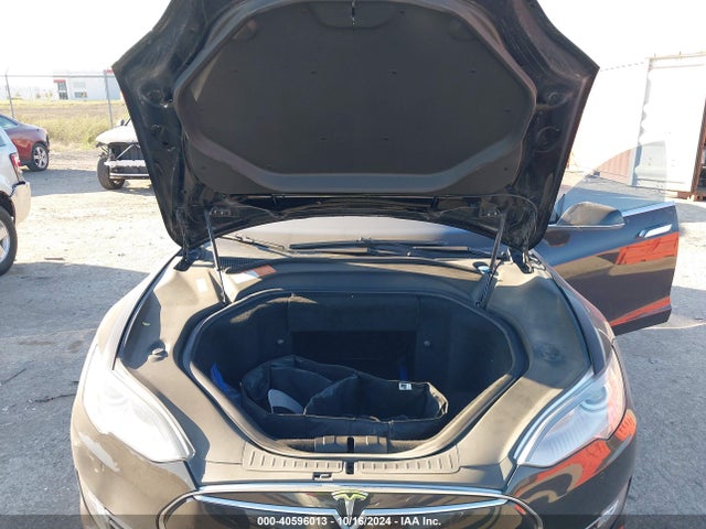 2016 TESLA MODEL S 5YJSA1E18GF134036 Photo 9