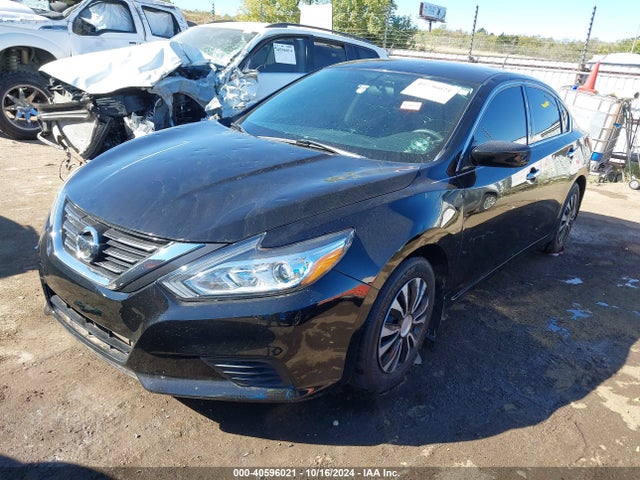 Nissan Altima 2.5 S 2018 1N4AL3AP2JC101832 Image 2