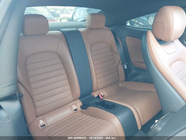 WDDWJ6EB0KF928868 Mercedes-Benz Amg C 43 4matic