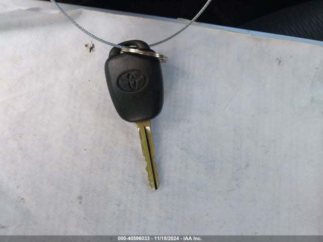 Toyota COROLLA LE 2018 2T1BURHE4JC051915 Image 11