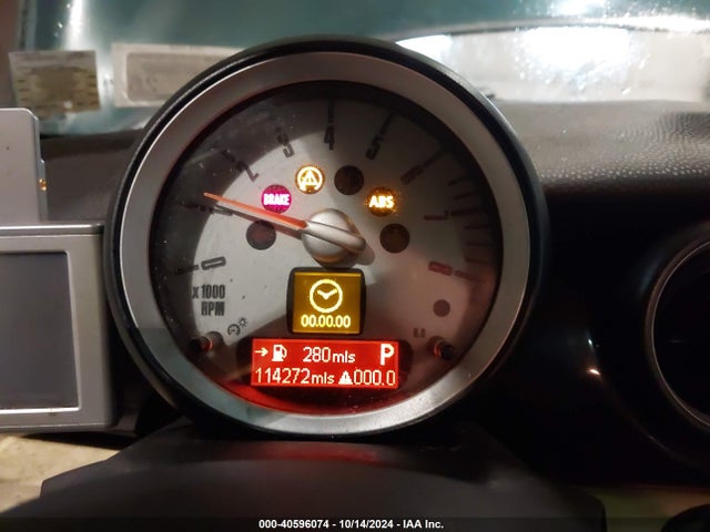 2007 MINI COOPER WMWMF335X7TT50525 Photo 6