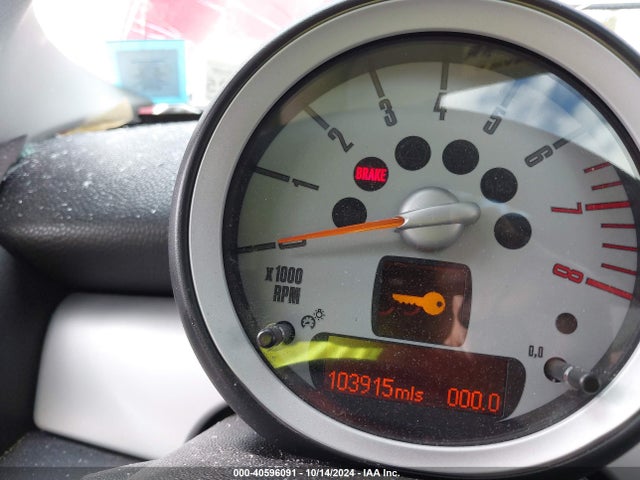 2009 MINI COOPER WMWMF33539TU70301 Photo 6