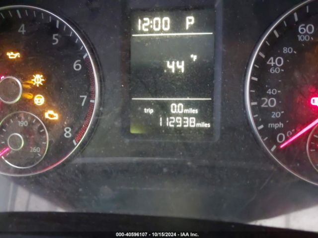 1VWAT7A34FC056928 Volkswagen Passat 1.8t Wolfsburg Edition