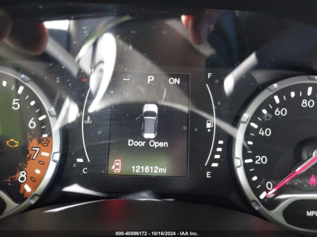 ZACCJBBT3FPB29835 Jeep Renegade Latitude